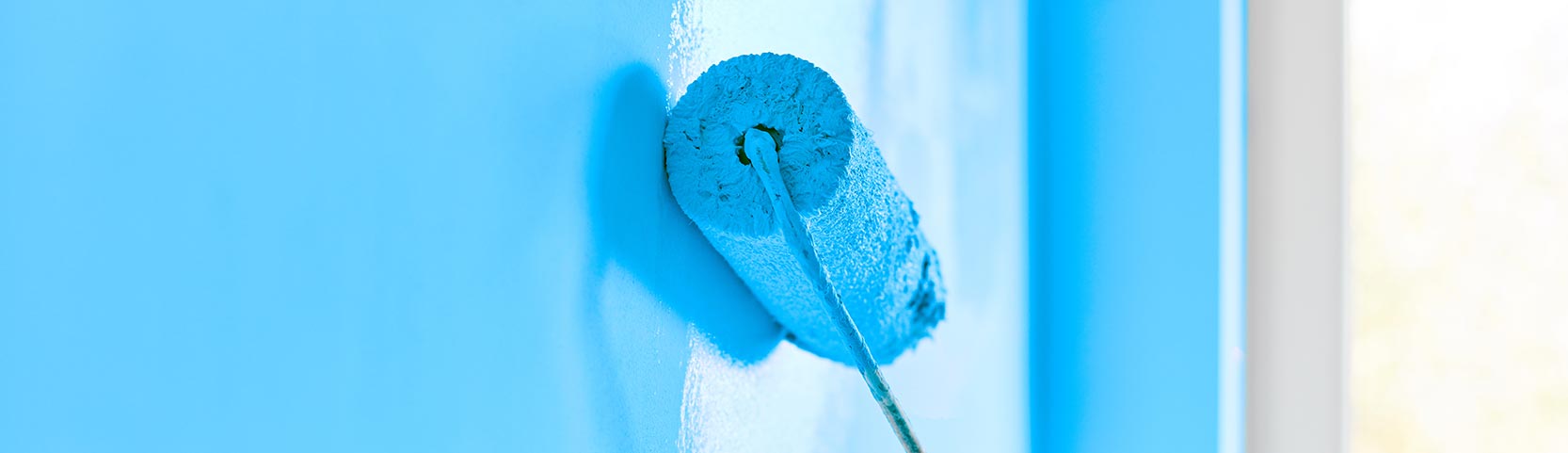 Seamless wall painting